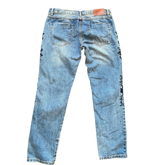 One Teaspoon Floral Embroidered Jeans Straight Light Wash Lola Awe I Size: 30 - Picture 5 of 11